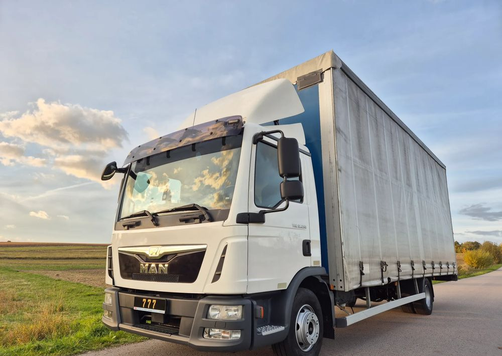 MAN TGL 12.250 6.2m 7.6m HAK AUTOMAT KLIMA 12000kg ESP EURO 6 mega / TOP STAN / okazja nauka jazdy MOŻLIWOŚĆ DOSTOSOWANIA elka - Camion à rideaux coulissants: photos 1 MAN TGL 12.250 6.2m 7.6m HAK AUTOMAT KLIMA 12000kg ESP EURO 6 mega / TOP STAN / okazja nauka jazdy MOŻLIWOŚĆ DOSTOSOWANIA elka - Camion à rideaux coulissants: photos 1