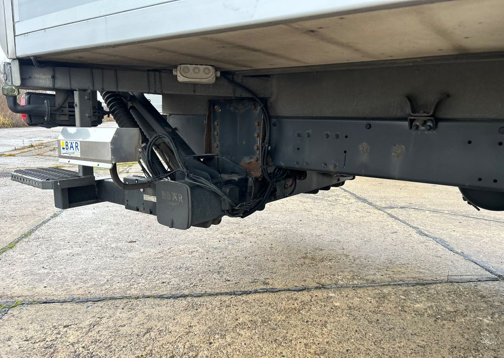 MAN TGM 18.290 2017 Supra 1250 mt z Niemiec / winda Klima webasto Michelin / OKAZJA Carrier TOP — crédit-bail MAN TGM 18.290 2017 Supra 1250 mt z Niemiec / winda Klima webasto Michelin / OKAZJA Carrier TOP: photos 19 MAN TGM 18.290 2017 Supra 1250 mt z Niemiec / winda Klima webasto Michelin / OKAZJA Carrier TOP — crédit-bail MAN TGM 18.290 2017 Supra 1250 mt z Niemiec / winda Klima webasto Michelin / OKAZJA Carrier TOP: photos 19