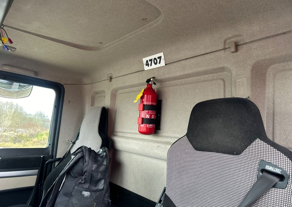 MAN TGM 18.290 2017 Supra 1250 mt z Niemiec / winda Klima webasto Michelin / OKAZJA Carrier TOP — crédit-bail MAN TGM 18.290 2017 Supra 1250 mt z Niemiec / winda Klima webasto Michelin / OKAZJA Carrier TOP: photos 9 MAN TGM 18.290 2017 Supra 1250 mt z Niemiec / winda Klima webasto Michelin / OKAZJA Carrier TOP — crédit-bail MAN TGM 18.290 2017 Supra 1250 mt z Niemiec / winda Klima webasto Michelin / OKAZJA Carrier TOP: photos 9