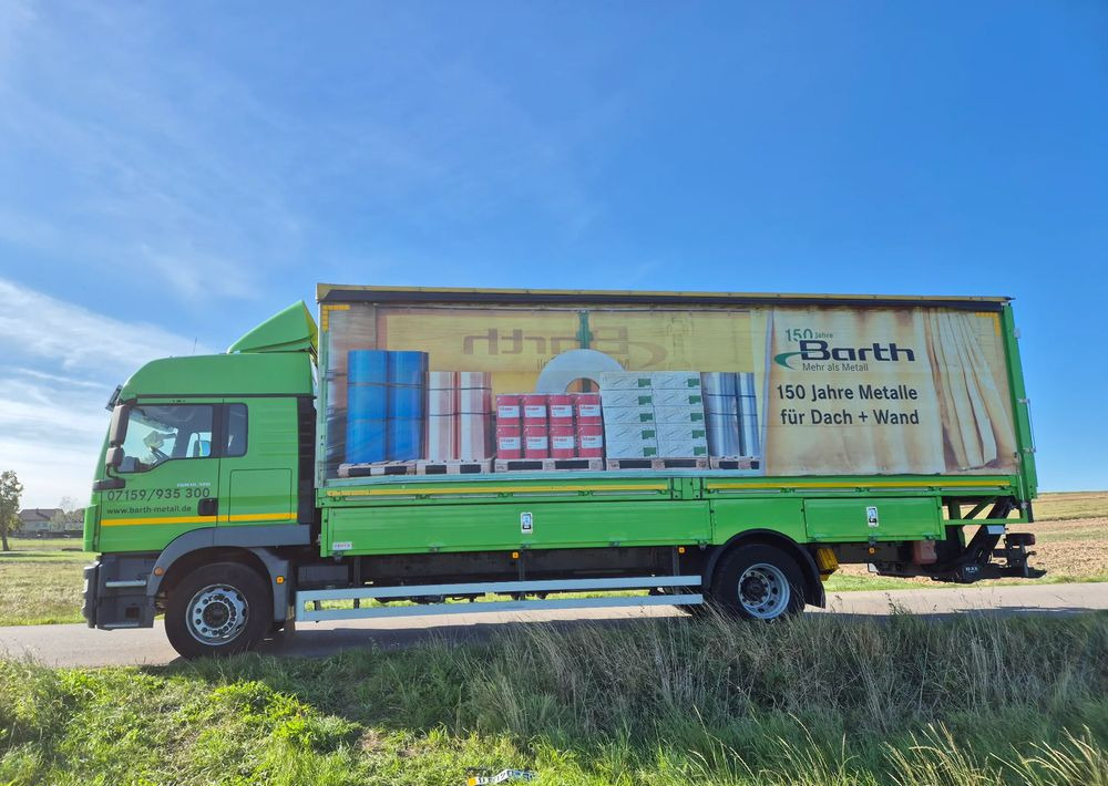 MAN Tgm 18.320 FULL SERWIS UNIKAT TOP ORYGINALNY PRZEBIEG z Niemiec AUTOMAT WINDA ACC Pirelli klima postojowa 18.250 18.290 15.250 15.290 15.320 - Camion à rideaux coulissants: photos 3 MAN Tgm 18.320 FULL SERWIS UNIKAT TOP ORYGINALNY PRZEBIEG z Niemiec AUTOMAT WINDA ACC Pirelli klima postojowa 18.250 18.290 15.250 15.290 15.320 - Camion à rideaux coulissants: photos 3