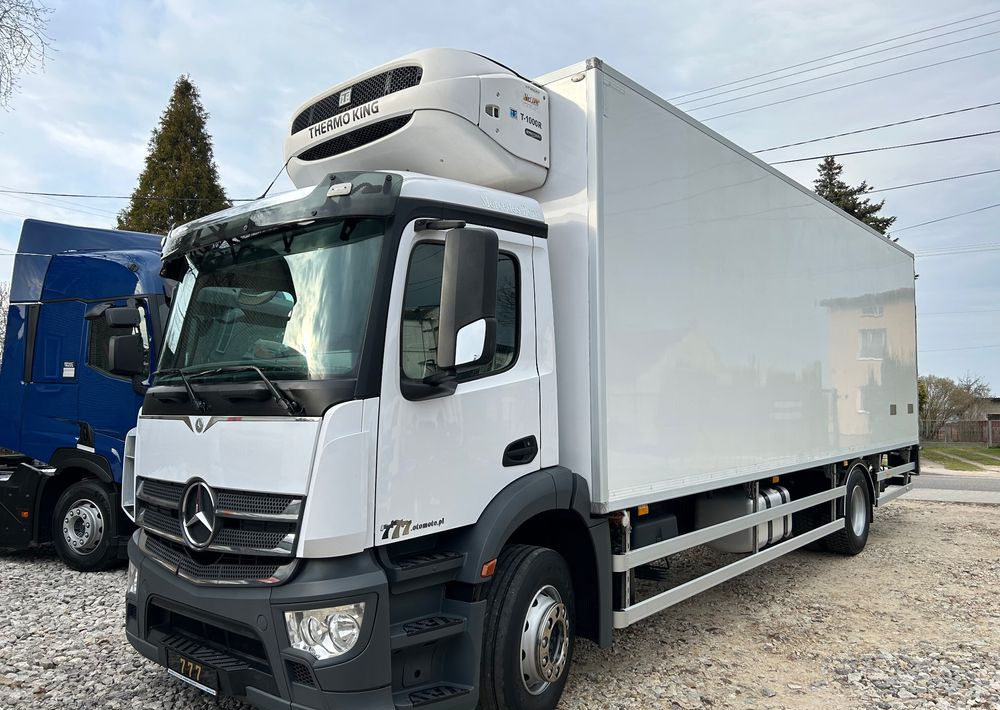 Mercedes-Benz Antos 1824 THERMO King DRZWI + winda + 2x drzwi boczne / 8.3m / z Holandii / KLIMA LEKKI / Axor man Tgm T1000-R - Camion frigorifique: photos 1 Mercedes-Benz Antos 1824 THERMO King DRZWI + winda + 2x drzwi boczne / 8.3m / z Holandii / KLIMA LEKKI / Axor man Tgm T1000-R - Camion frigorifique: photos 1