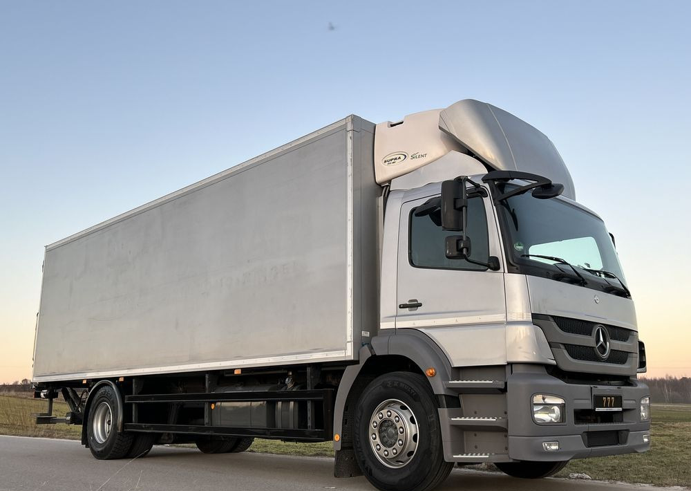 Mercedes-Benz Axor 1824 237000km !! TOP 8m 20 palet / z Niemiec / Euro 5 ! / agregat Carrier Supra 950 - Camion frigorifique: photos 1 Mercedes-Benz Axor 1824 237000km !! TOP 8m 20 palet / z Niemiec / Euro 5 ! / agregat Carrier Supra 950 - Camion frigorifique: photos 1
