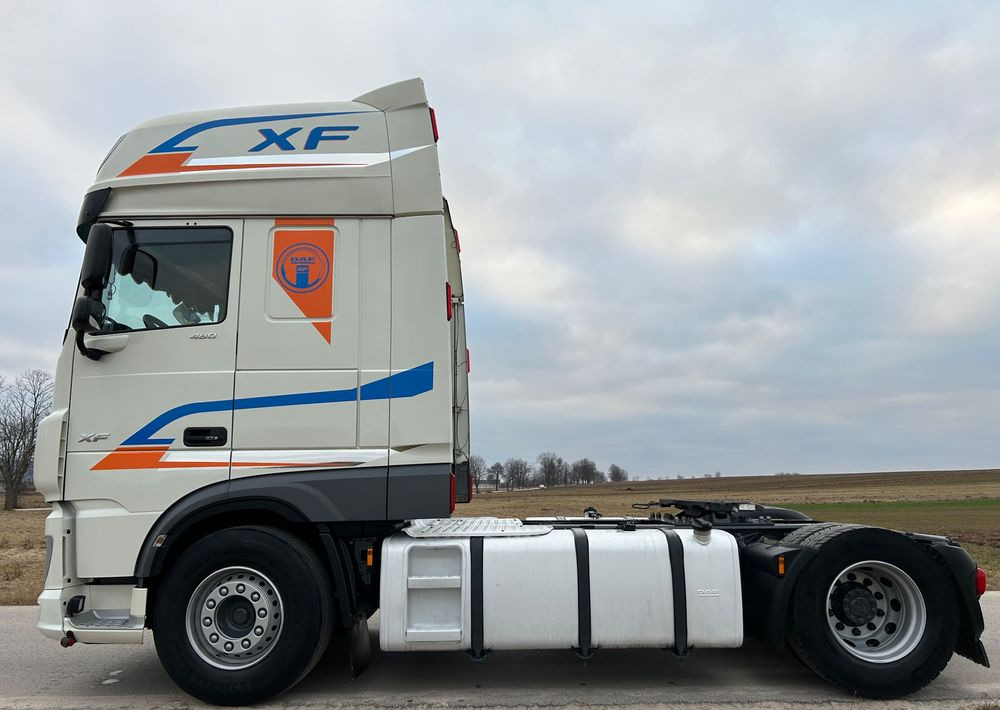 DAF XF 480 SSC TOP STANDARD / DUŻE KOTŁY / z Polski / jeden właściciel super zadbane SERWISOWANE - Tracteur routier: photos 2 DAF XF 480 SSC TOP STANDARD / DUŻE KOTŁY / z Polski / jeden właściciel super zadbane SERWISOWANE - Tracteur routier: photos 2