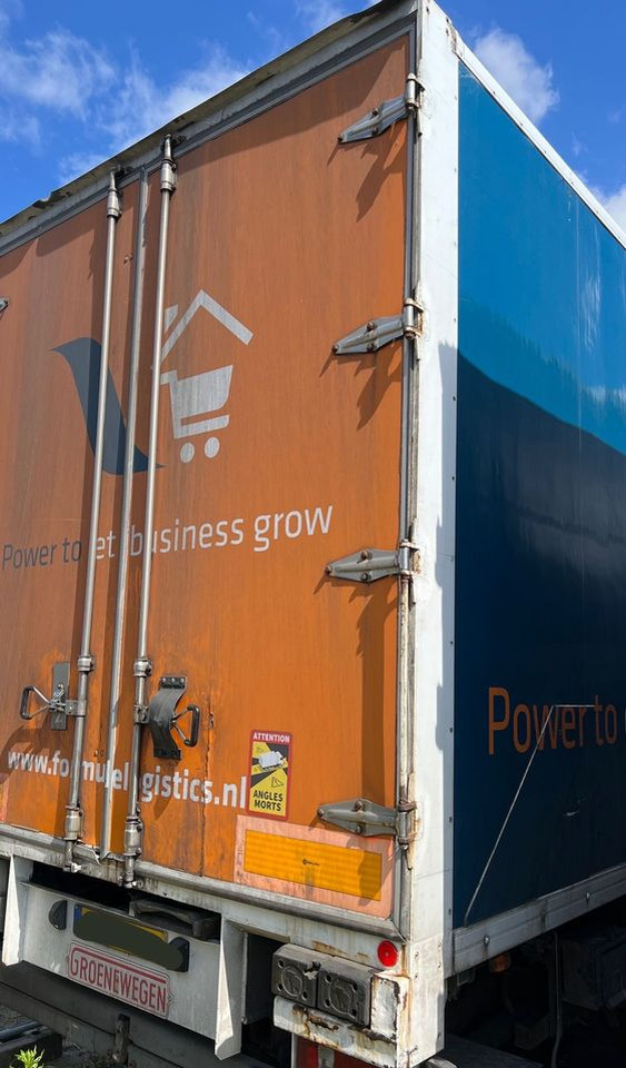 Wielton 2 osiowa NAUKA JAZDY 2 osie z Holandii dwu dwuosiowa dwie osie 2osiowa 2osie - Semi-remorque fourgon: photos 3 Wielton 2 osiowa NAUKA JAZDY 2 osie z Holandii dwu dwuosiowa dwie osie 2osiowa 2osie - Semi-remorque fourgon: photos 3