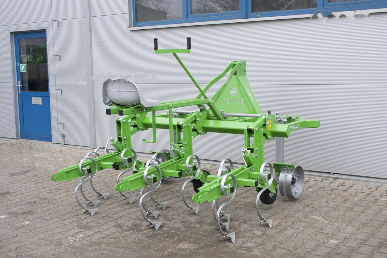 Bomet P570 Pielnik z prowadzeniem ręcznym 65-90cm Nembus - Bineuse: photos 4 Bomet P570 Pielnik z prowadzeniem ręcznym 65-90cm Nembus - Bineuse: photos 4