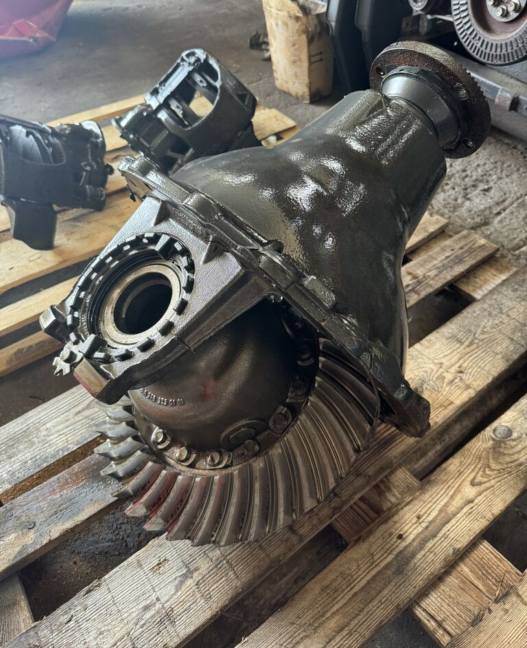 Essieu arrière pour Camion Mercedes-Benz Actros MP 4 2,846 R440-13 truck: photos 1