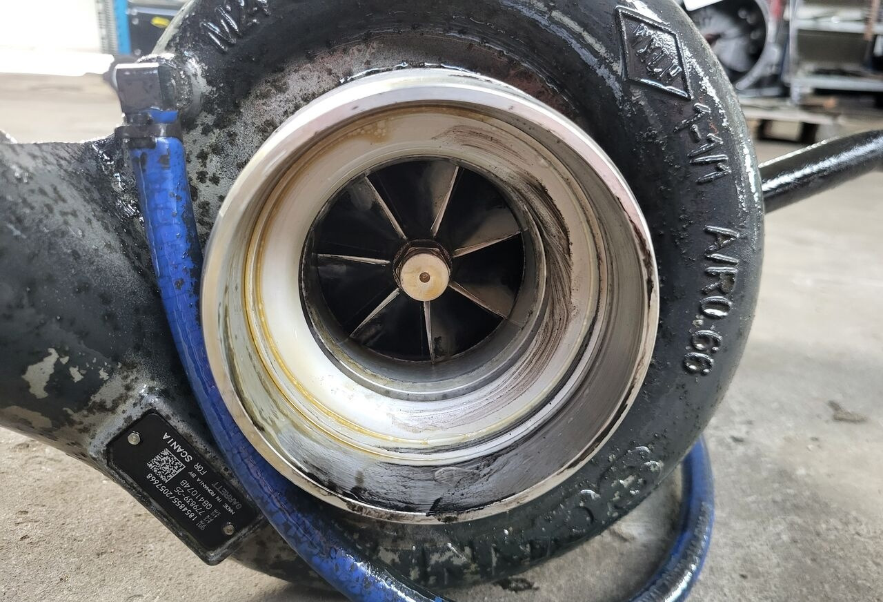 Scania R PDE 1854855 2057668 Scania R PDE 1854855 2057668 truck - Turbocompresseur pour Camion: photos 5 Scania R PDE 1854855 2057668 Scania R PDE 1854855 2057668 truck - Turbocompresseur pour Camion: photos 5