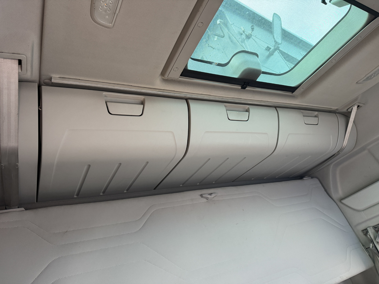 Ford F-Max 500 - Cabine et intérieur: photos 1 Ford F-Max 500 - Cabine et intérieur: photos 1