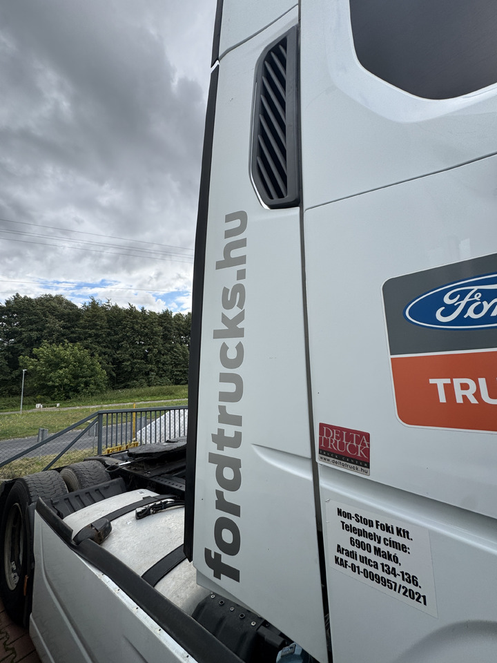 Ford F-Max Cargo - Cabine: photos 1 Ford F-Max Cargo - Cabine: photos 1