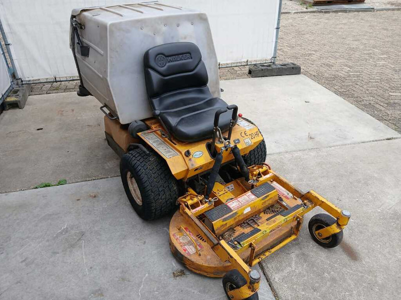 Walker 20 HP - Motofaucheuse: photos 5 Walker 20 HP - Motofaucheuse: photos 5