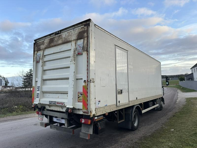 Renault Gamme D 210 - Camion fourgon: photos 5 Renault Gamme D 210 - Camion fourgon: photos 5