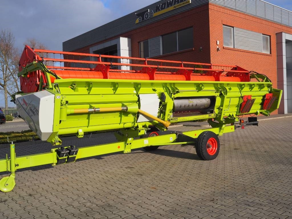 Claas Tucano 570 GPS + V770  — crédit-bail Claas Tucano 570 GPS + V770: photos 11