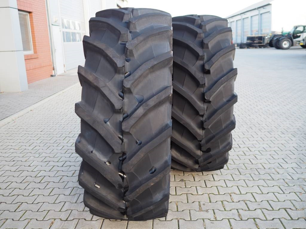 Pneu pour Machine agricole Trelleborg TM 900 600/70 R34: photos 9 Pneu pour Machine agricole Trelleborg TM 900 600/70 R34: photos 9