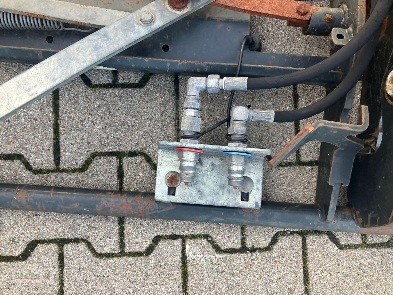 Baas 50+4 - Chargeur frontal pour tracteur: photos 5 Baas 50+4 - Chargeur frontal pour tracteur: photos 5