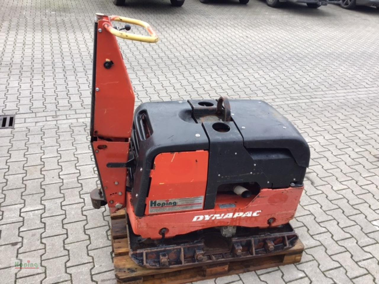 DYNAPAC LH 700 - Plaque vibrante: photos 3 DYNAPAC LH 700 - Plaque vibrante: photos 3