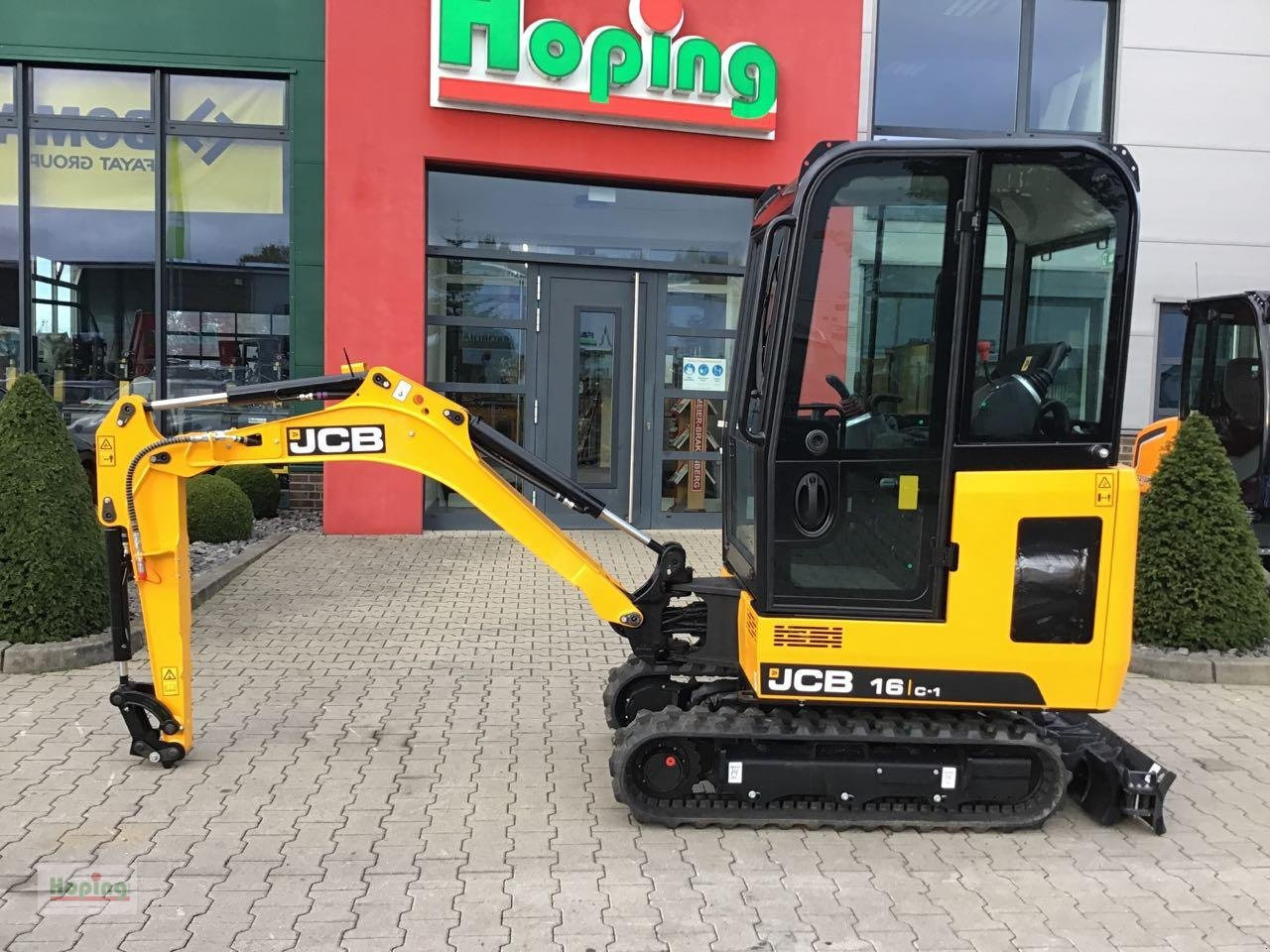 JCB 16C-1 - Mini pelle: photos 1 JCB 16C-1 - Mini pelle: photos 1