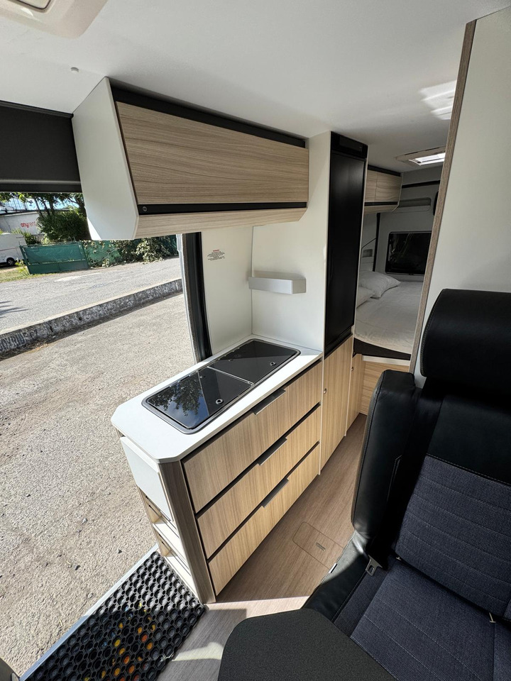 ADRIA Twin 600 SP — crédit-bail ADRIA Twin 600 SP: photos 13