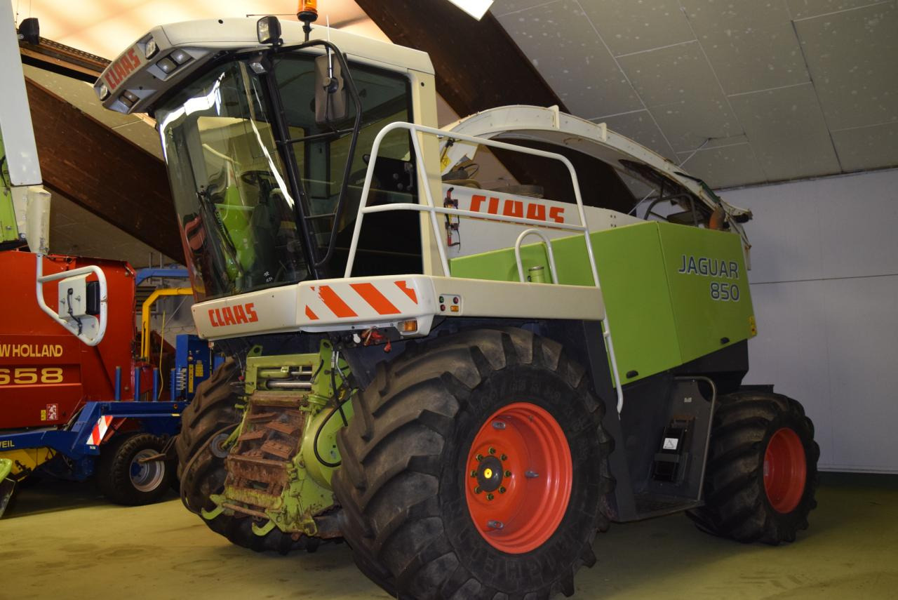 CLAAS Jaguar 850 - Ensileuse: photos 2 CLAAS Jaguar 850 - Ensileuse: photos 2