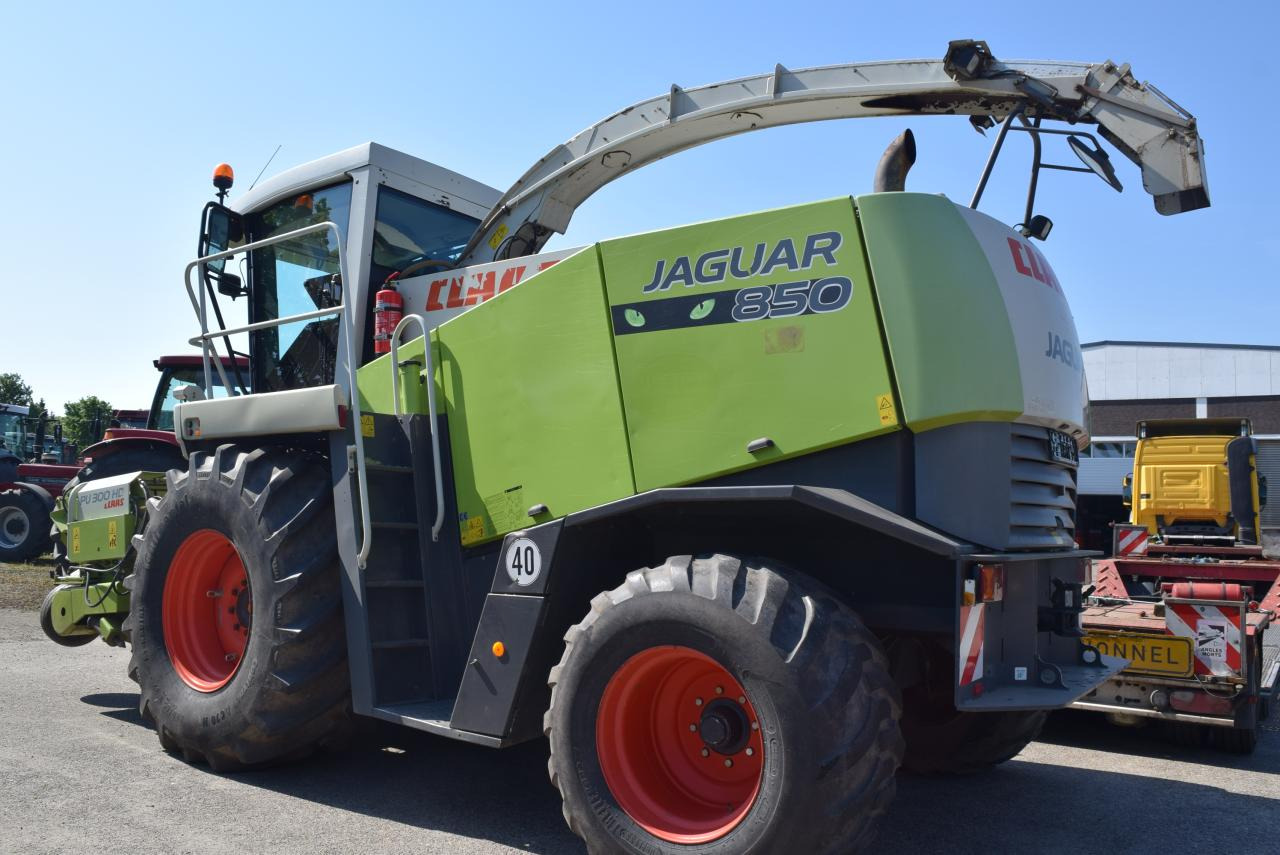 CLAAS Jaguar 850 Speedstar - Ensileuse: photos 3 CLAAS Jaguar 850 Speedstar - Ensileuse: photos 3