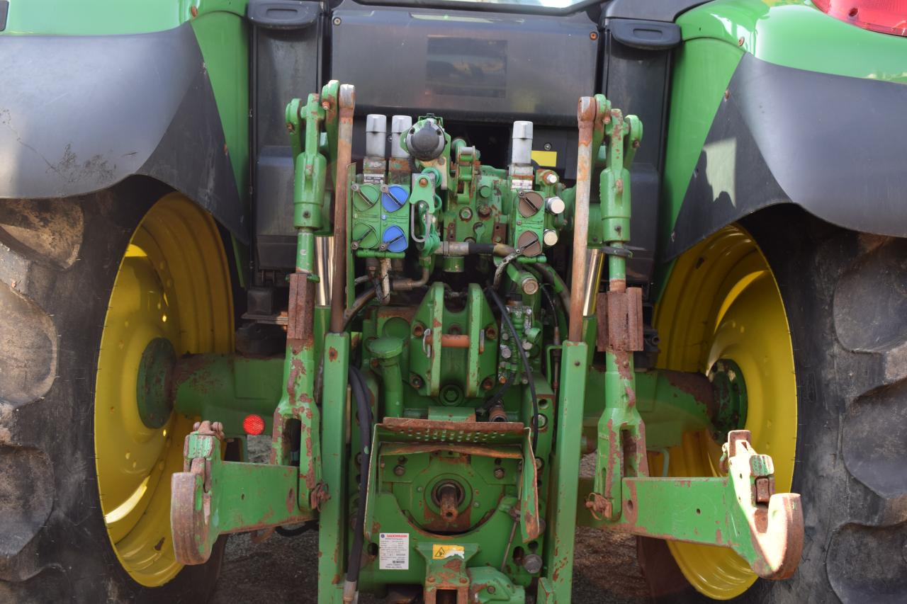 John Deere 6330 - Tracteur agricole: photos 5 John Deere 6330 - Tracteur agricole: photos 5