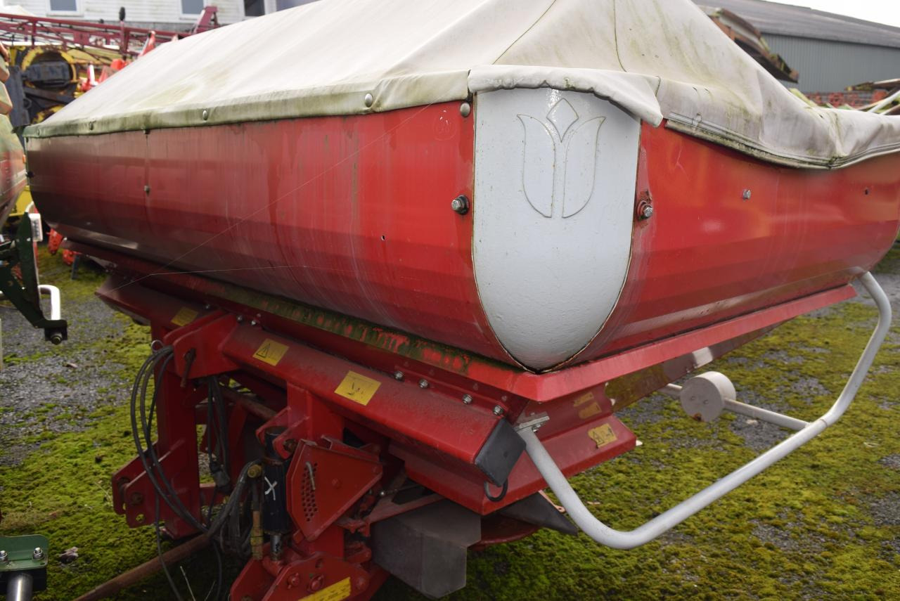 Lely SX 4000 Centerliner - Distributeur d'engrais: photos 2 Lely SX 4000 Centerliner - Distributeur d'engrais: photos 2