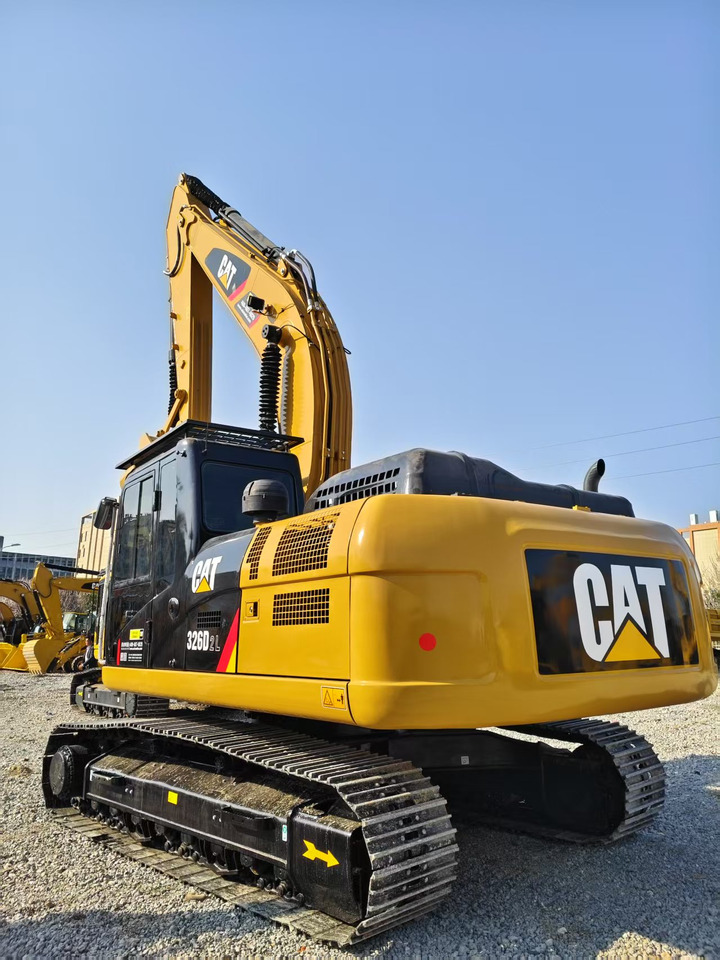 CATERPILLAR 326D2L - Pelle de démolition: photos 5 CATERPILLAR 326D2L - Pelle de démolition: photos 5