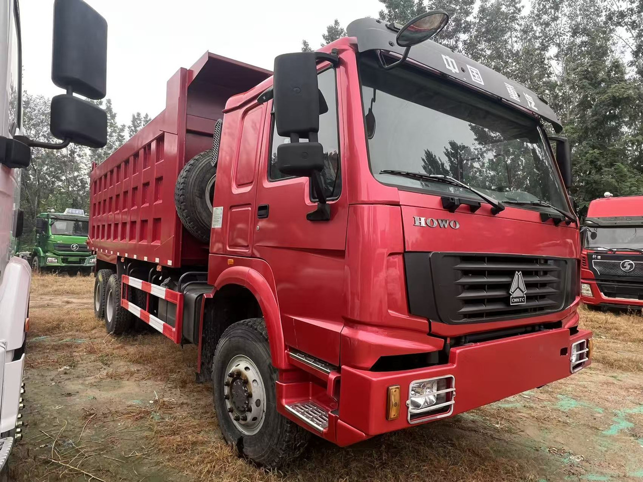 SINOTRUK HOWO - Camion: photos 2 SINOTRUK HOWO - Camion: photos 2