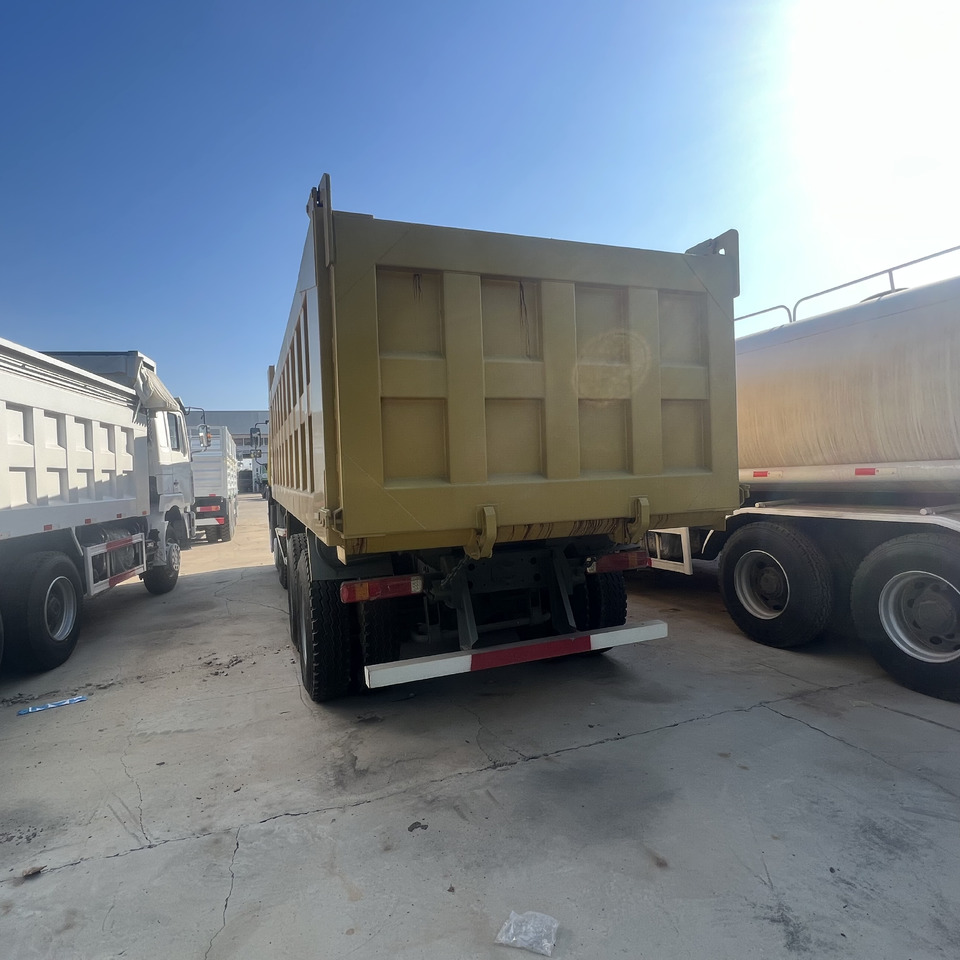 SINOTRUK HOWO - Camion: photos 4 SINOTRUK HOWO - Camion: photos 4