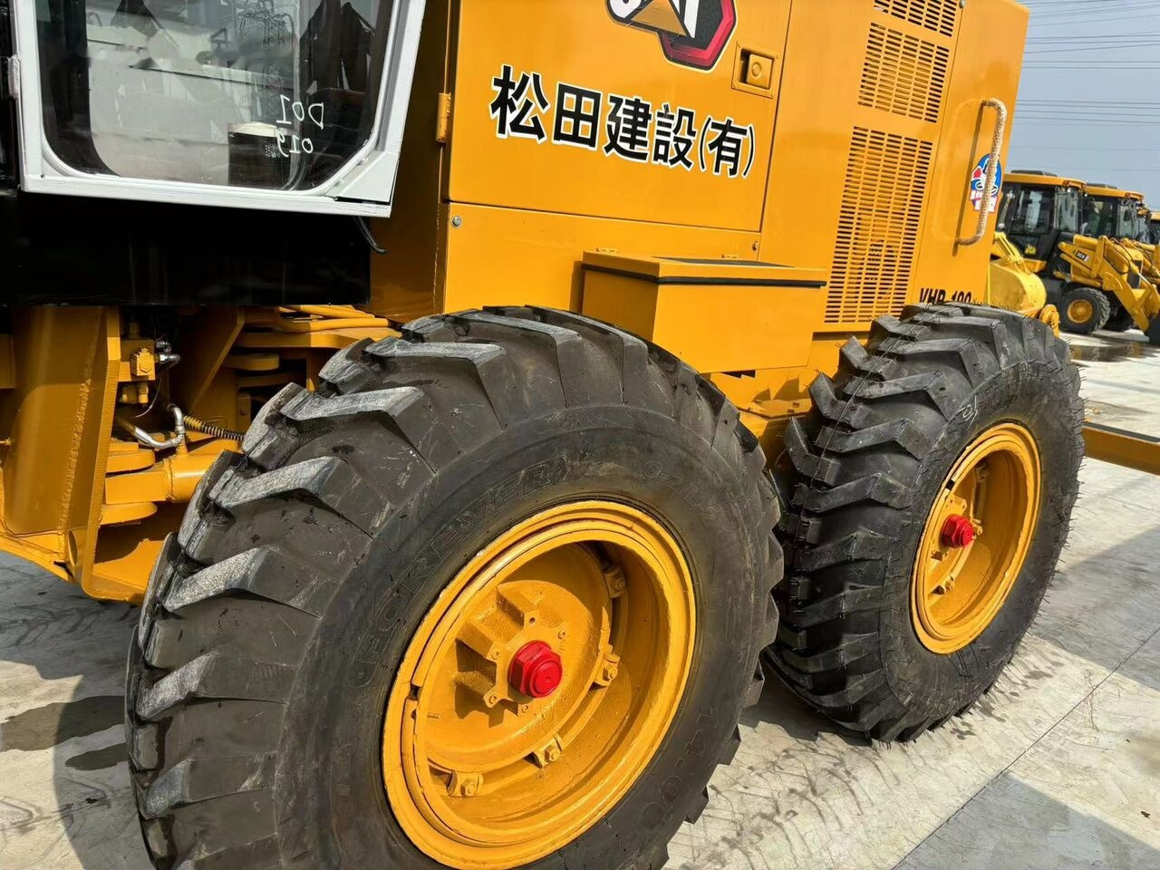 Niveleuse Caterpillar 140G: photos 7