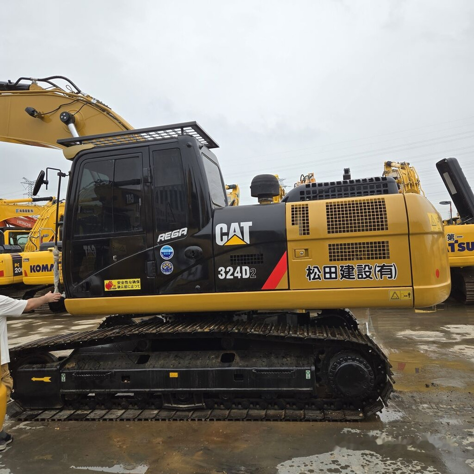 Caterpillar 324D - Pelle sur chenille: photos 3 Caterpillar 324D - Pelle sur chenille: photos 3