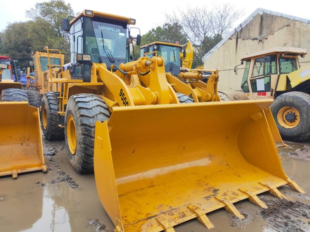 Caterpillar 950 G - Chargeuse sur pneus: photos 3 Caterpillar 950 G - Chargeuse sur pneus: photos 3