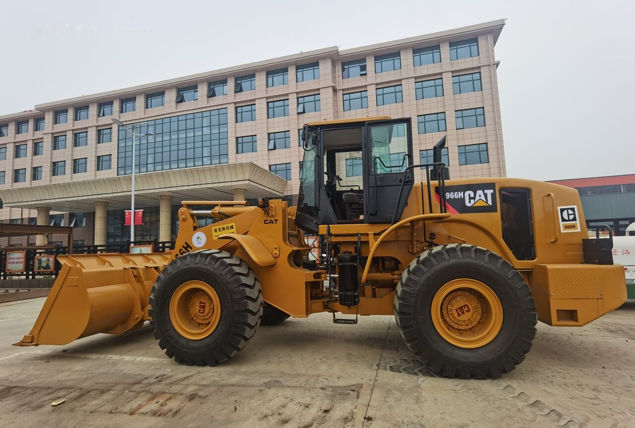 Caterpillar 966H - Chargeuse sur pneus: photos 4 Caterpillar 966H - Chargeuse sur pneus: photos 4