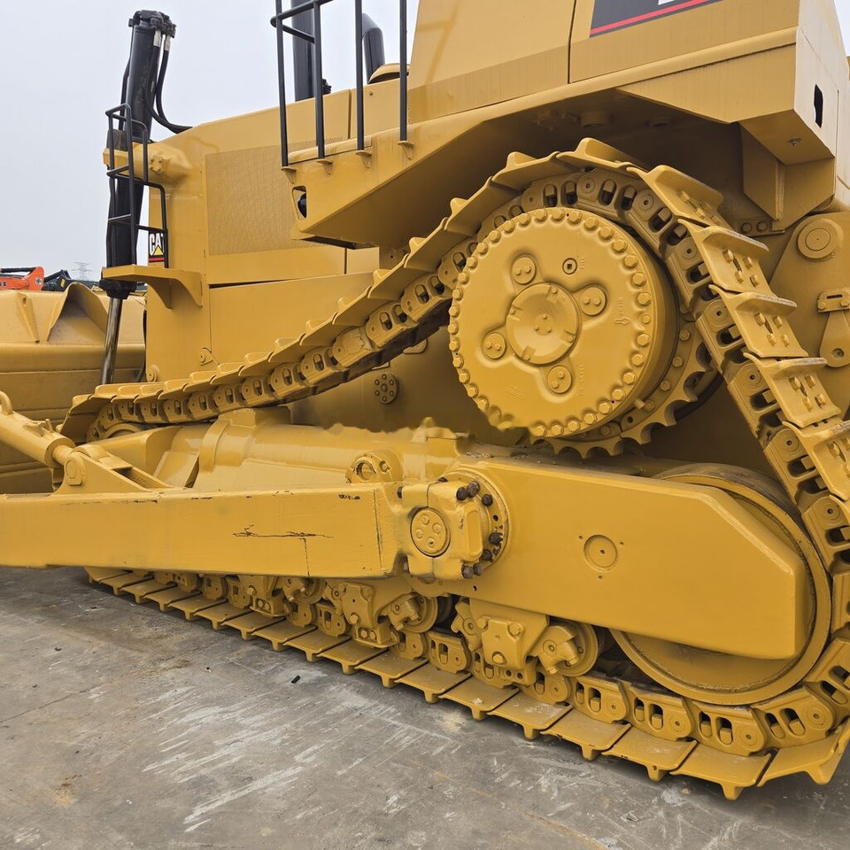 Caterpillar D10R - Bulldozer: photos 3 Caterpillar D10R - Bulldozer: photos 3
