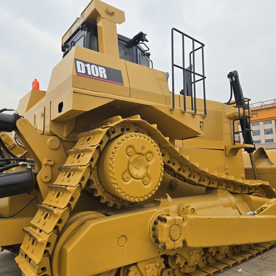Caterpillar D10R - Bulldozer: photos 5 Caterpillar D10R - Bulldozer: photos 5