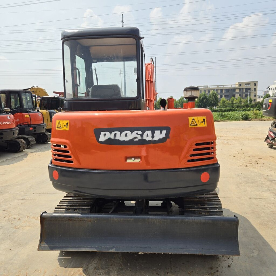 Doosan DH55 - Mini pelle: photos 3 Doosan DH55 - Mini pelle: photos 3