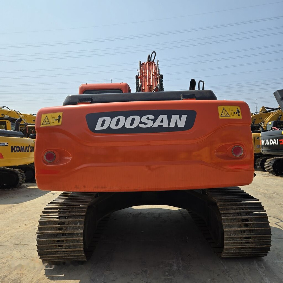 Doosan DX225 - Pelle sur chenille: photos 3 Doosan DX225 - Pelle sur chenille: photos 3