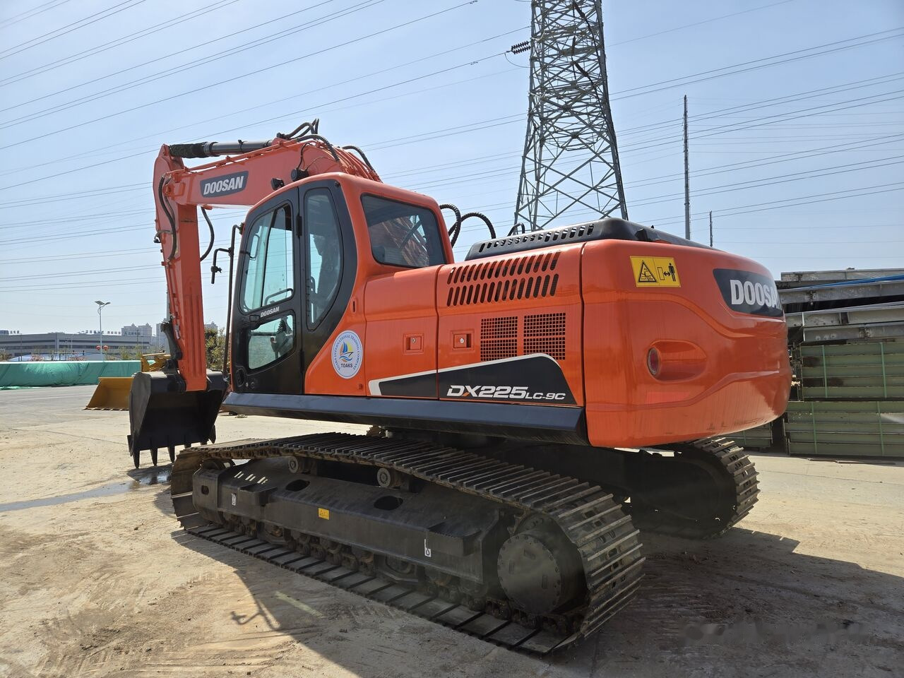 Doosan DX225 - Pelle sur chenille: photos 2 Doosan DX225 - Pelle sur chenille: photos 2