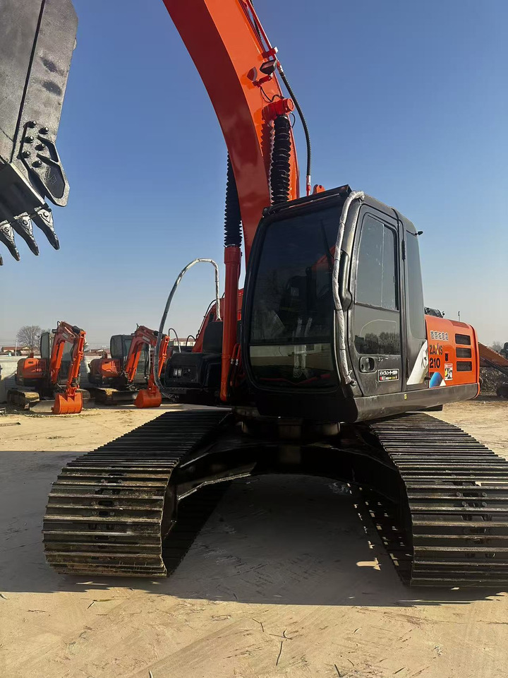 HITACHI ZX210 — crédit-bail HITACHI ZX210: photos 6