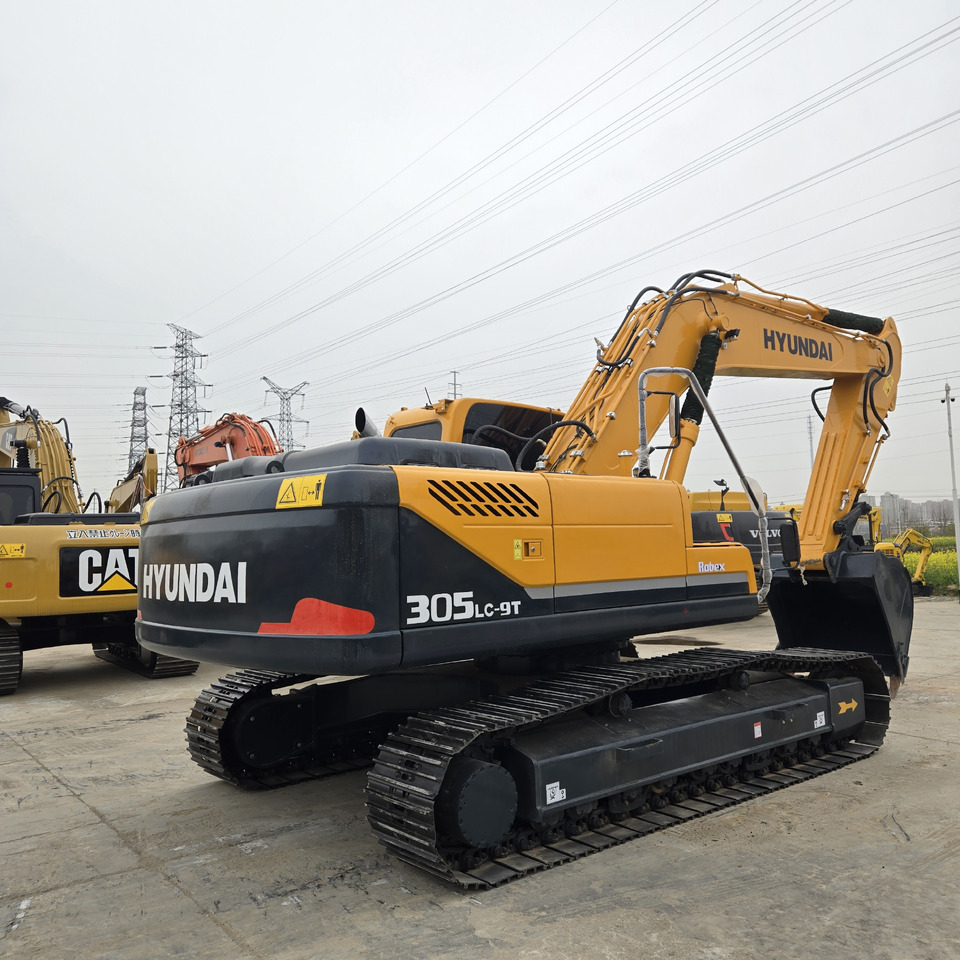 Hyundai R305LC-9T - Pelle sur chenille: photos 5 Hyundai R305LC-9T - Pelle sur chenille: photos 5