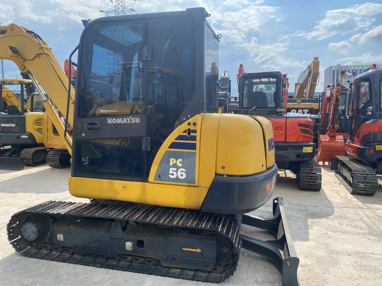 KOMATSU PC56-7 - Mini pelle: photos 1 KOMATSU PC56-7 - Mini pelle: photos 1