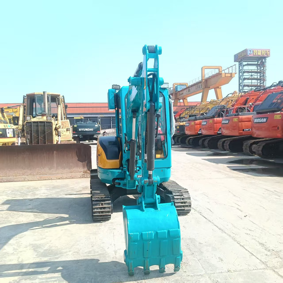 KUBOTA U35 - Mini pelle: photos 3 KUBOTA U35 - Mini pelle: photos 3