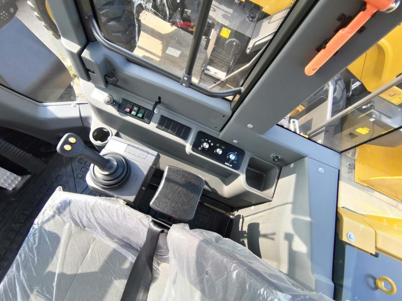 Chargeuse sur pneus neuf SDLG 956F: photos 8 Chargeuse sur pneus neuf SDLG 956F: photos 8