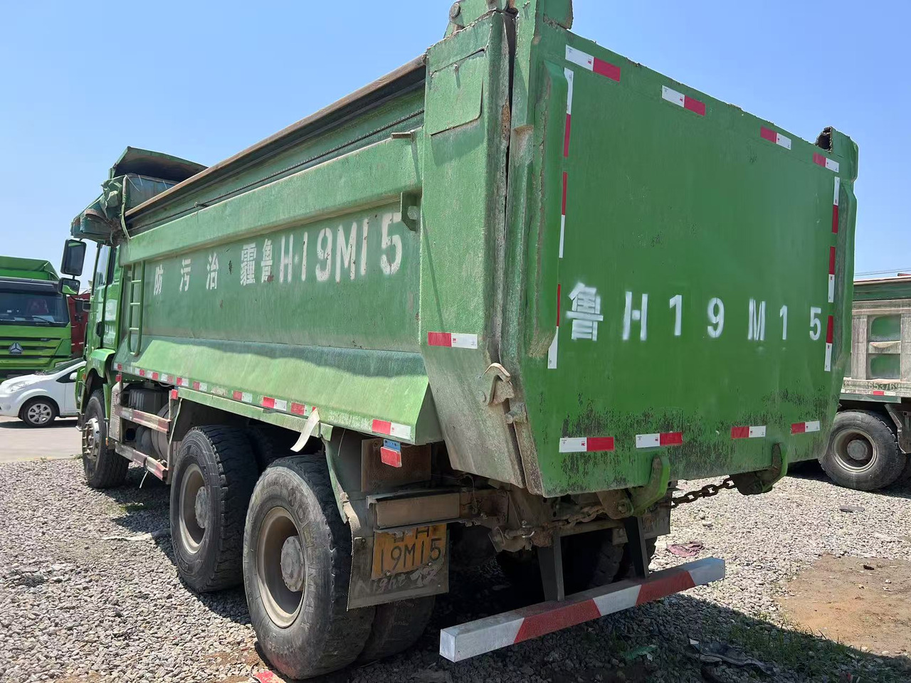 SHACMAN M3000 6x4 - Camion benne: photos 5 SHACMAN M3000 6x4 - Camion benne: photos 5