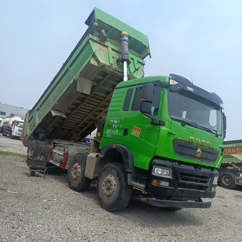 SINOTRUK HOWO - Camion benne: photos 3 SINOTRUK HOWO - Camion benne: photos 3