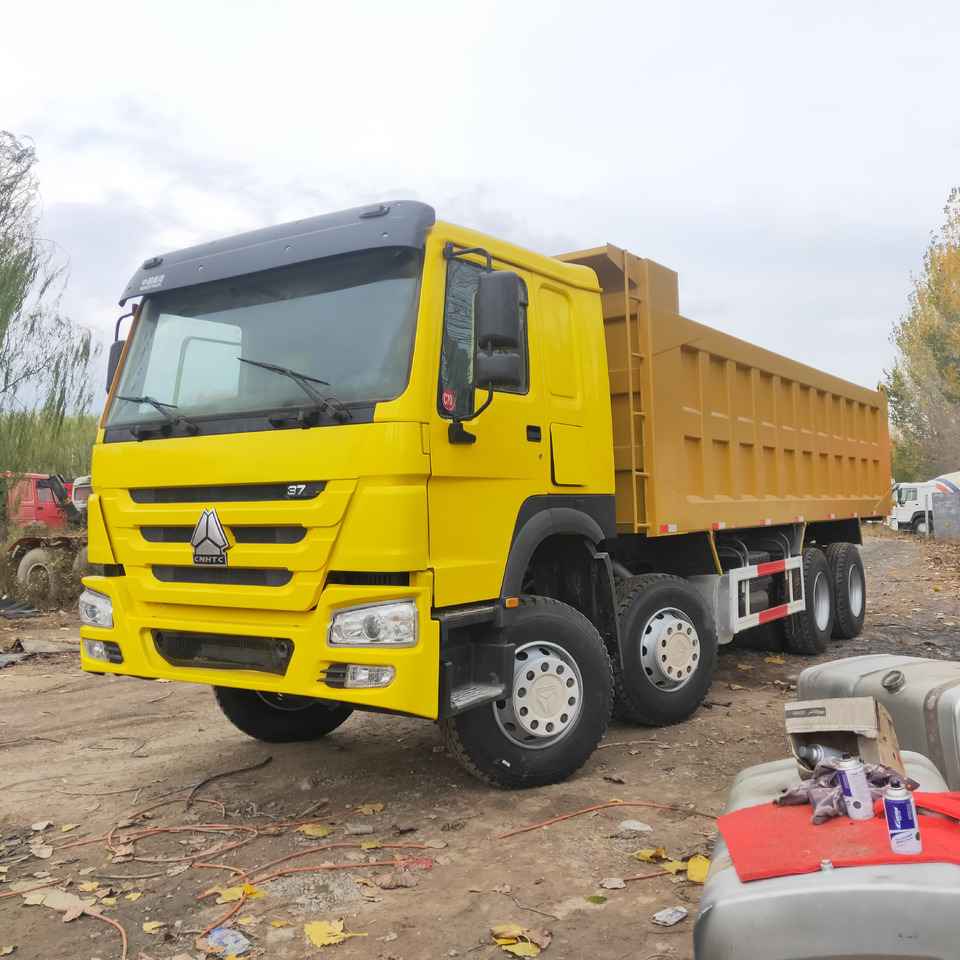 SINOTRUK HOWO - Camion benne: photos 3 SINOTRUK HOWO - Camion benne: photos 3