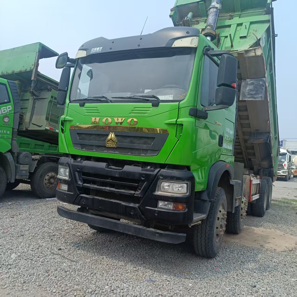 SINOTRUK HOWO - Camion benne: photos 2 SINOTRUK HOWO - Camion benne: photos 2