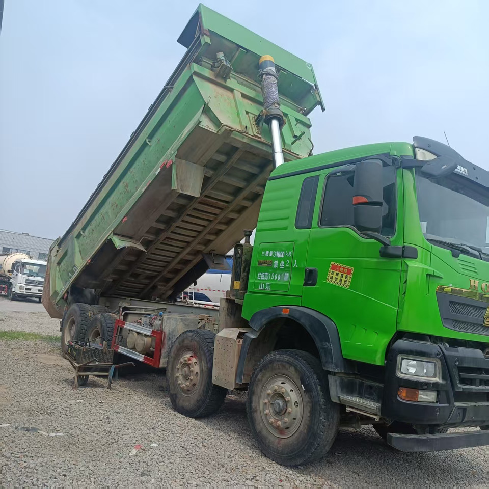 SINOTRUK HOWO - Camion benne: photos 4 SINOTRUK HOWO - Camion benne: photos 4