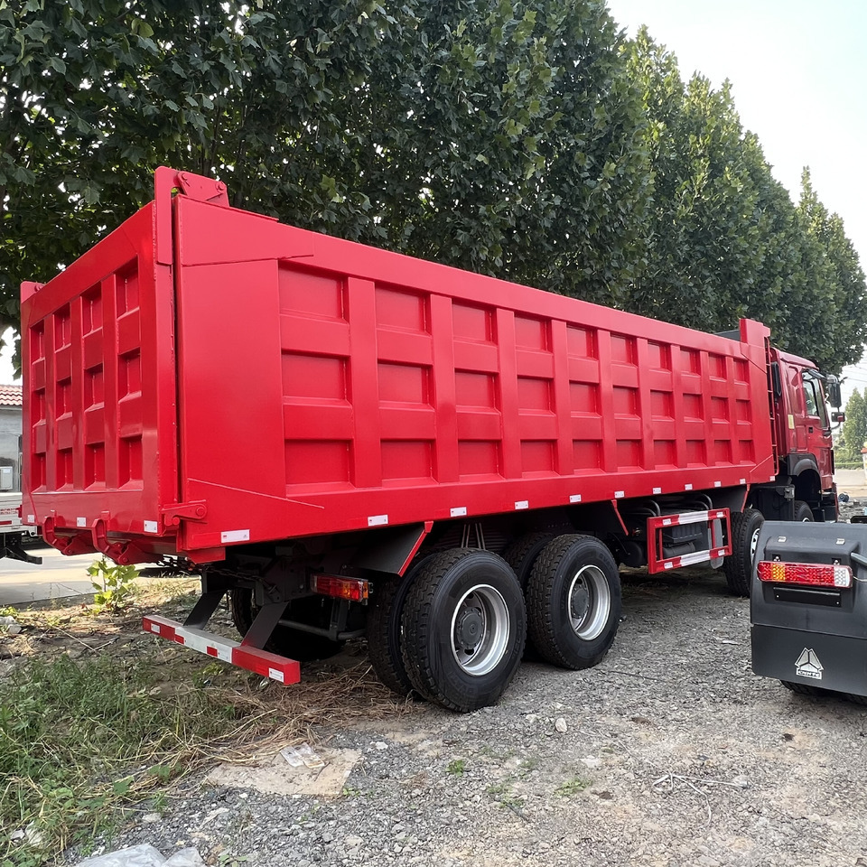 SINOTRUK HOWO - Camion benne: photos 4 SINOTRUK HOWO - Camion benne: photos 4