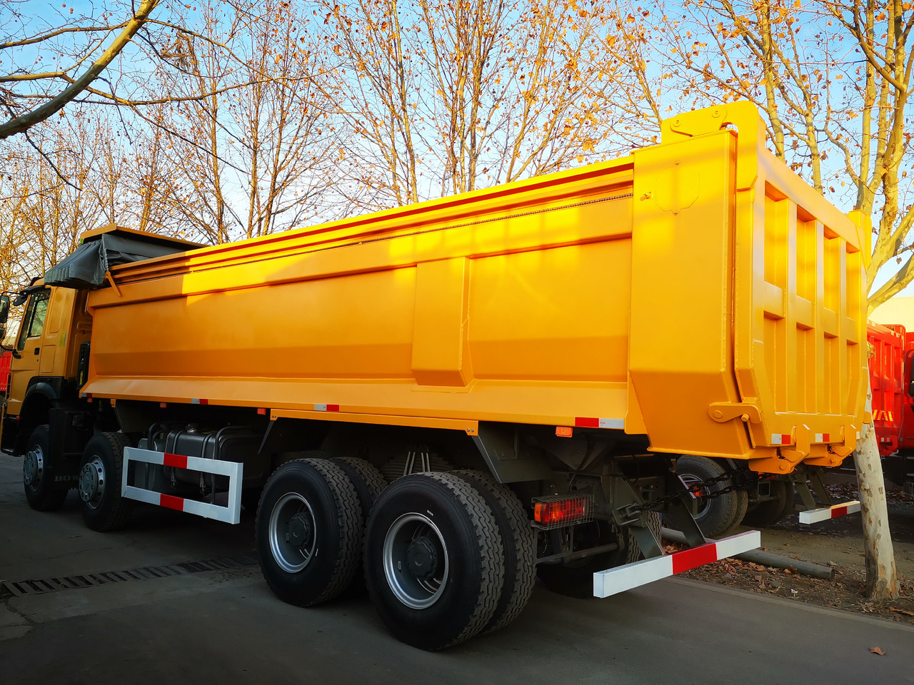 Camion benne neuf SINOTRUK Howo: photos 6