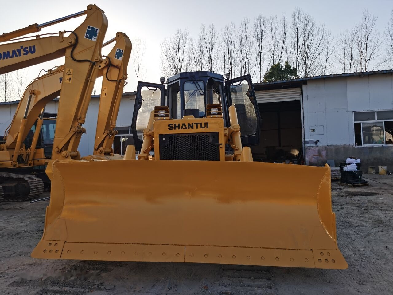 Shantui SD16 - Bulldozer: photos 4 Shantui SD16 - Bulldozer: photos 4